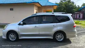 GrandlLivina L11 HWS CVT 2013 Silver istimewah