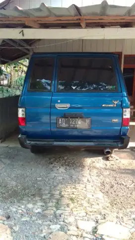 Mobil kijang long tahun 1995 mobil masih mulus mesin mulus