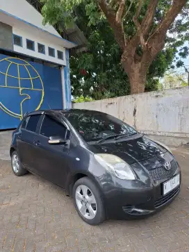 Yaris 2007 E A/T