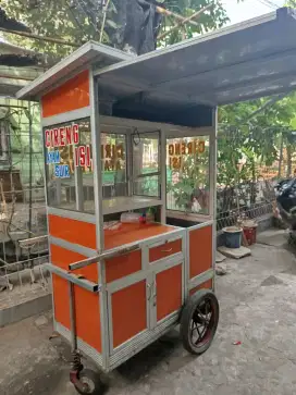 Dijual gerobak masih kokoh bagus