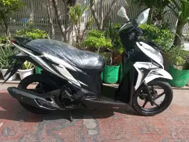 Vario 125 2015 putih bekas berkualitas bergaransi siap pakai