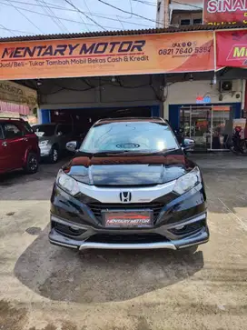 Honda HR-V 1.5 E Mugen Special Edition CVT 2017 Automatic HRV Hitam OK