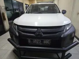 Dijual triton hdx 2021 4x4