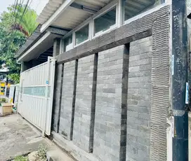 Jual Rumah Layak Huni, Bangunan Baru. 1.8 m