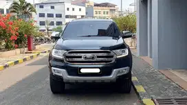 ford everest titanium 2015 hitam sunroof tangan pertama dari baru