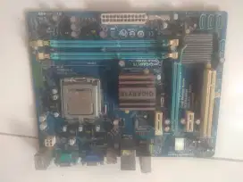 Mainboard DDR 3 gigabayte+E8400