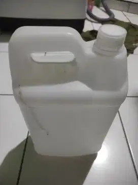 Dijual Jerigen 5 Liter