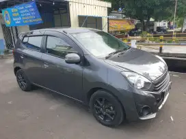 Daihatsu Ayla 1.0 X Bensin-MT 2022 Abu Abu (Tangan Pertama)