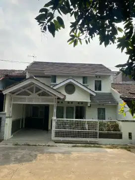 Dijual/disewa rumah terawat di Vila Nusa Indah Jati Asih