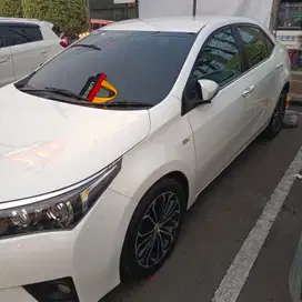 Toyota Corolla Altis 2015 Bensin