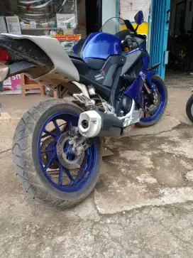 Jual cepat yamaha R15 2017