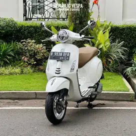 VPiaggio Vespa Primavera 150 IGET ABS TH 2022 WARNA WHITE PERFECT CON