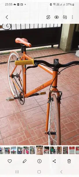 Di jual sepeda Fixie masih mulus tidak ada cacat dan jarang pakai