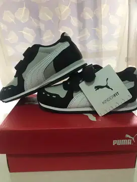 Di jual sepatu anak merk puma original