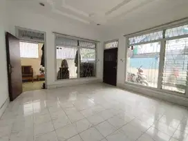 DIJUAL HUNIAN 2 LANTAI BGN 167 M
