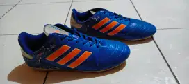 Dijual Sepatu Futsal Size 39