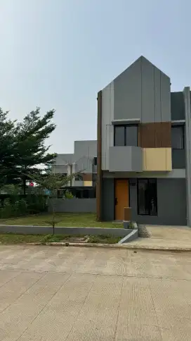 Di sewakan Pertahun Rumah di Perumahan Adhi sentul