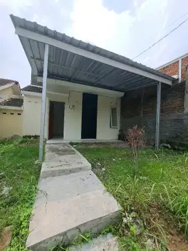 Rumah Baru di Sewakan