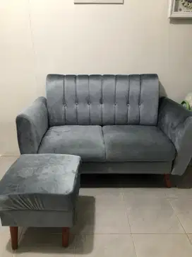 Sofa ruang tamu 2 seater dan stool 1