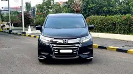 honda odyssey e cvt 2019 sunroof hitam tangan pertama dari baru