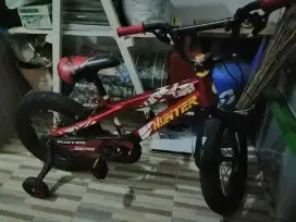 Sepeda anak BMX uk 16