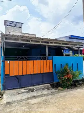 Di sewakan 1 rumah