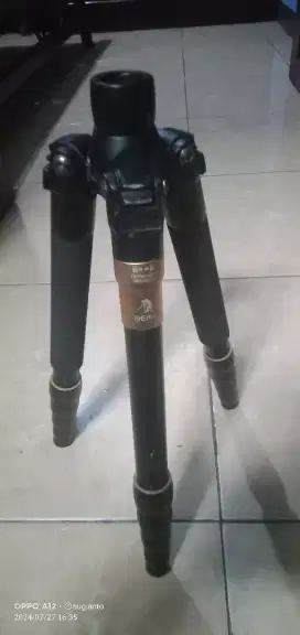 Tripod kamera beiki