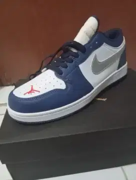 Jual Air Jordan SB Blue