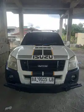 ISUZU DMAX 4x4 2012