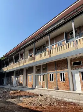 Dijual 16 Kontrakan Baru di Cikunir, Bekasi. Potensi Cuan Tinggi!