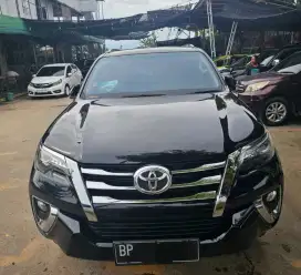 Toyota Fortuner 4x2 Matic Diesel 2019 type VRZ