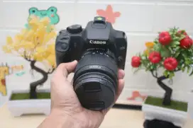 Kamera DSLR Canon 1000D kit 18-55mm