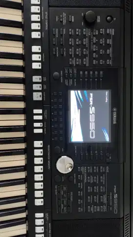 KEYBOARD YAMAHA PSR S950