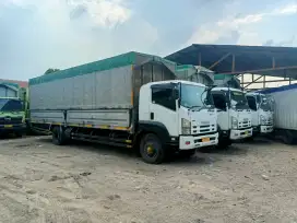 Isuzu GIGA FTR90t ps210 engkel 4x2 Wingbox hidrolik 2018 & 2019