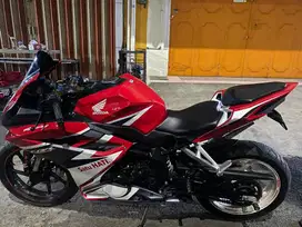 Motor bekas Honda CBR  250RR