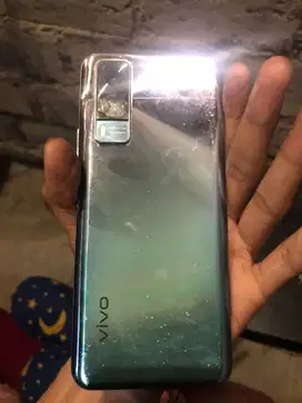 Vivo y51 ram 8/128