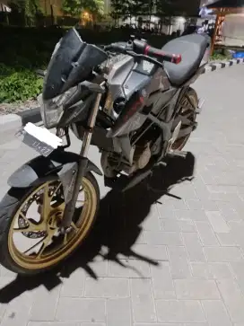 Bu CB150R SE monggo