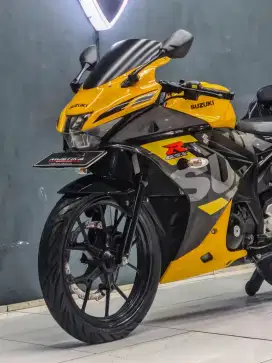 Perfect Condition!!Suzuki GSX R 2022 Yellow N asli Mulus-Mustika