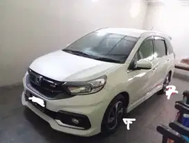 Mobilio RS 2017