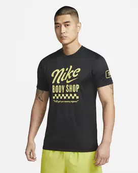 Nike Dri-FIT Men's Training T-Shirt - Black XL