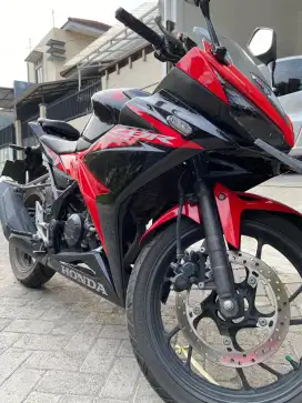 Honda CBR 150 Mulus Ori