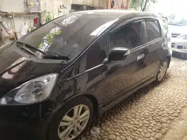 Honda Jazz 2010 Bensin