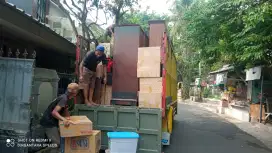 Sewa truk pindahan dalam dan luar kota