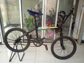 Sepeda BMX ukuran 20 old school