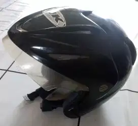 Helm ink ukuran L