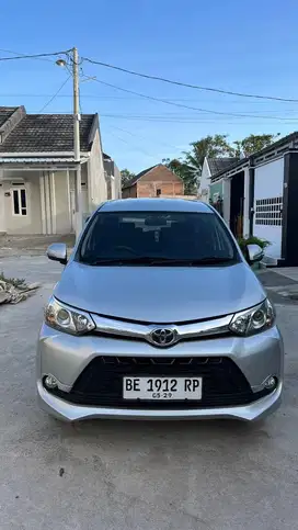 Toyota Avanza Veloz 1.5 M/T