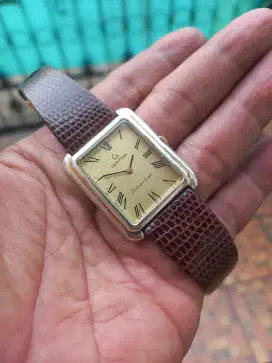 Certina Silver Line Tank vintage omega seiko longines rado