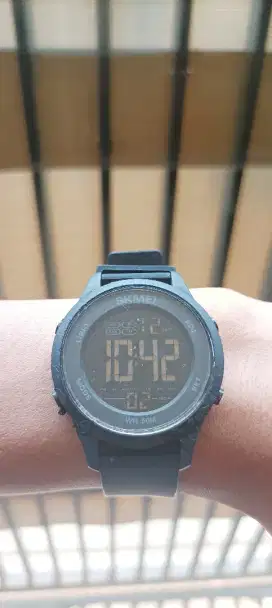 Jam tangan Skmei