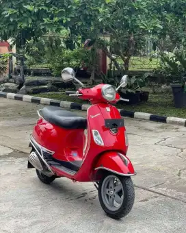 Vespa LX 150ie 2011