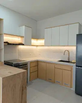 Kitchen set , Tempat tidur , Meja rias , Lemari pakaian